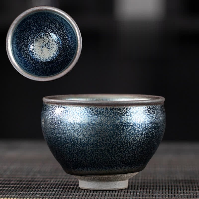 Yan Lan, the little general of Kirin Tea Cup